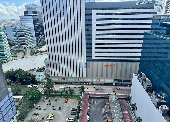 Ayala Center With Amenities Cebu