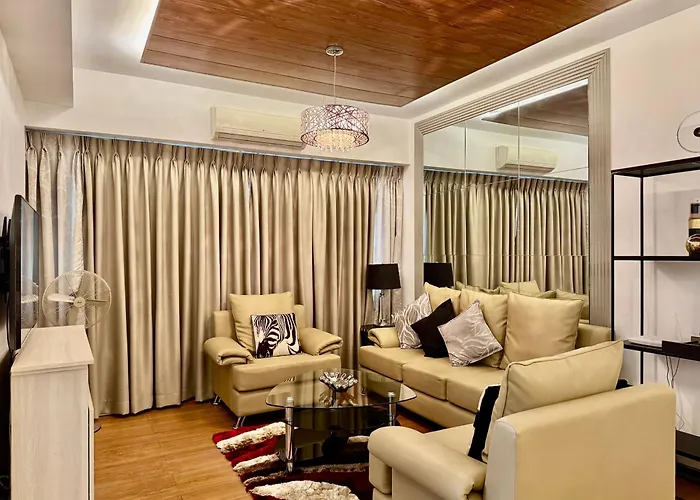 Ayala Center With Amenities Apartment